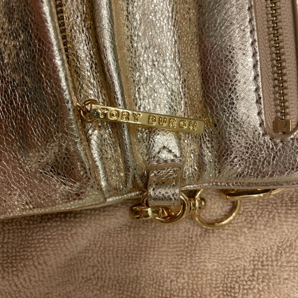 Tory Burch metallic gold clutch - Picture 14 of 16